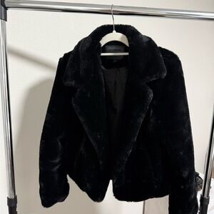 [BLANKNYC] Black Faux Fur Cropped Jacket - Size Large - Worn Once